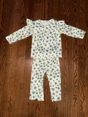 Amazon White Pajama Set with Green Shamrock Print